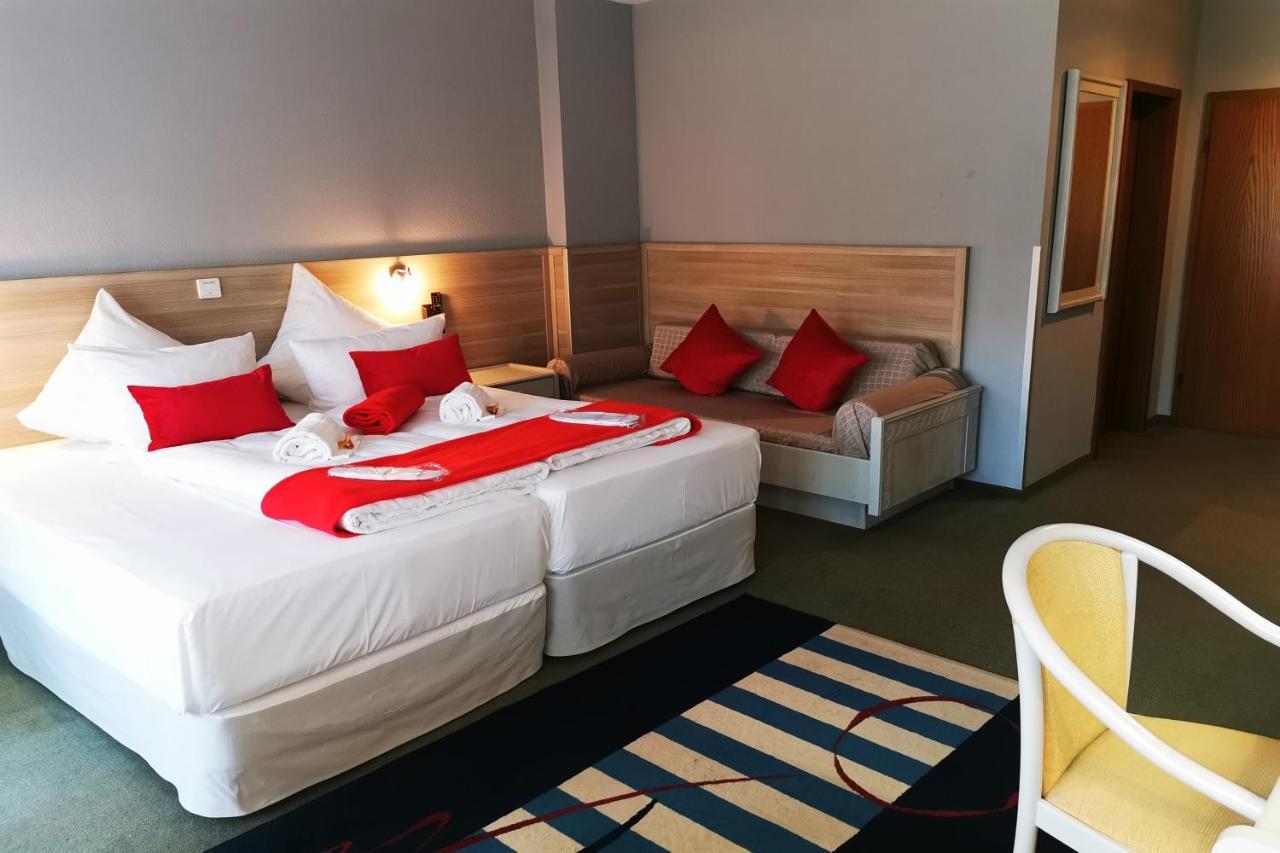 Hotel Brunnenhof Wilgartswiesen Buitenkant foto