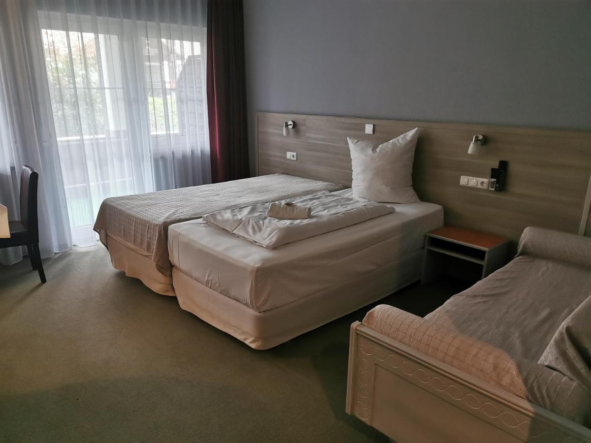 Hotel Brunnenhof Wilgartswiesen Buitenkant foto