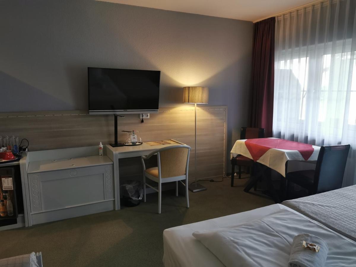Hotel Brunnenhof Wilgartswiesen Buitenkant foto