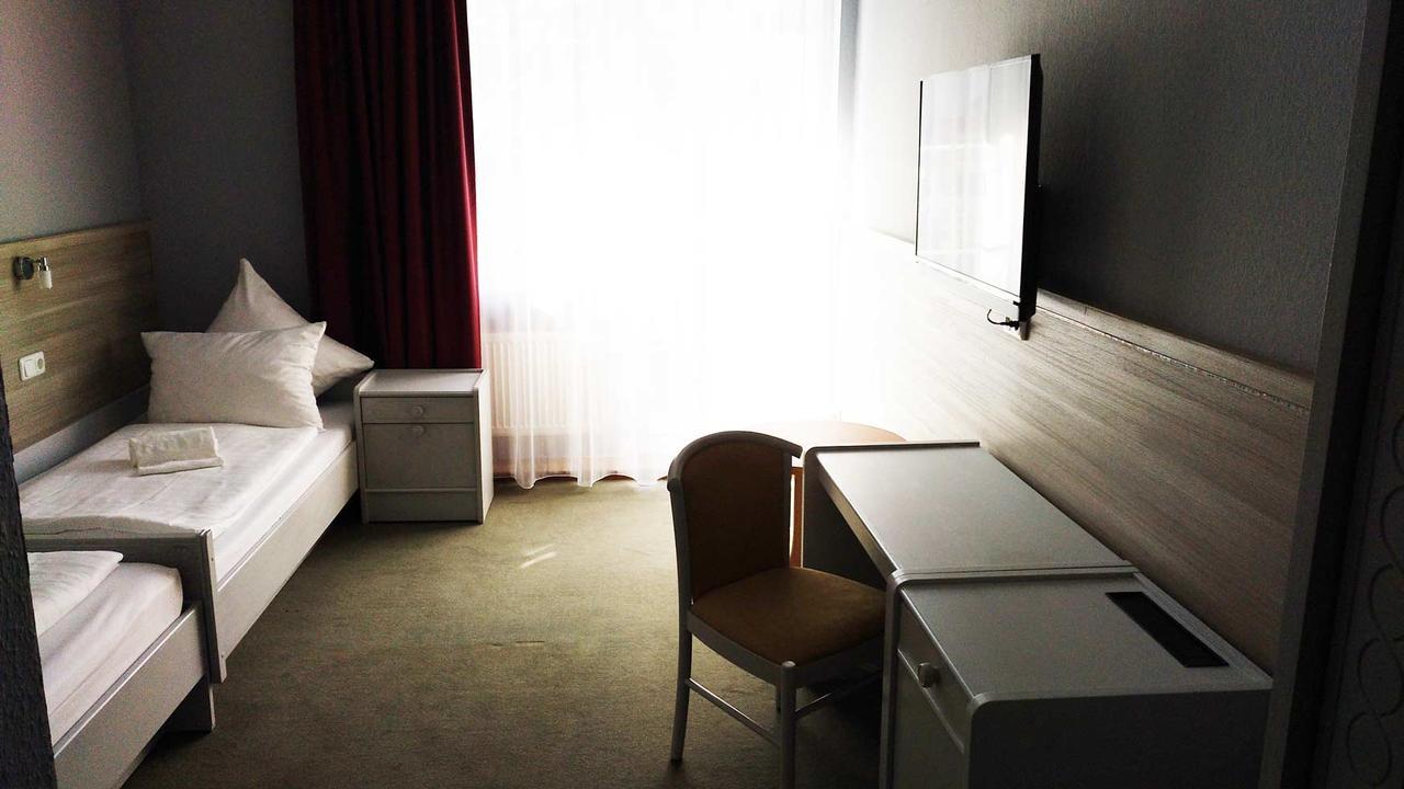 Hotel Brunnenhof Wilgartswiesen Buitenkant foto